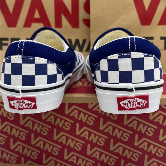 Vans Men’s Sneakers Classic Slip-On
Color Theory Checkerboard Beacon
VN000BVZBYM - Picture 12 of 16